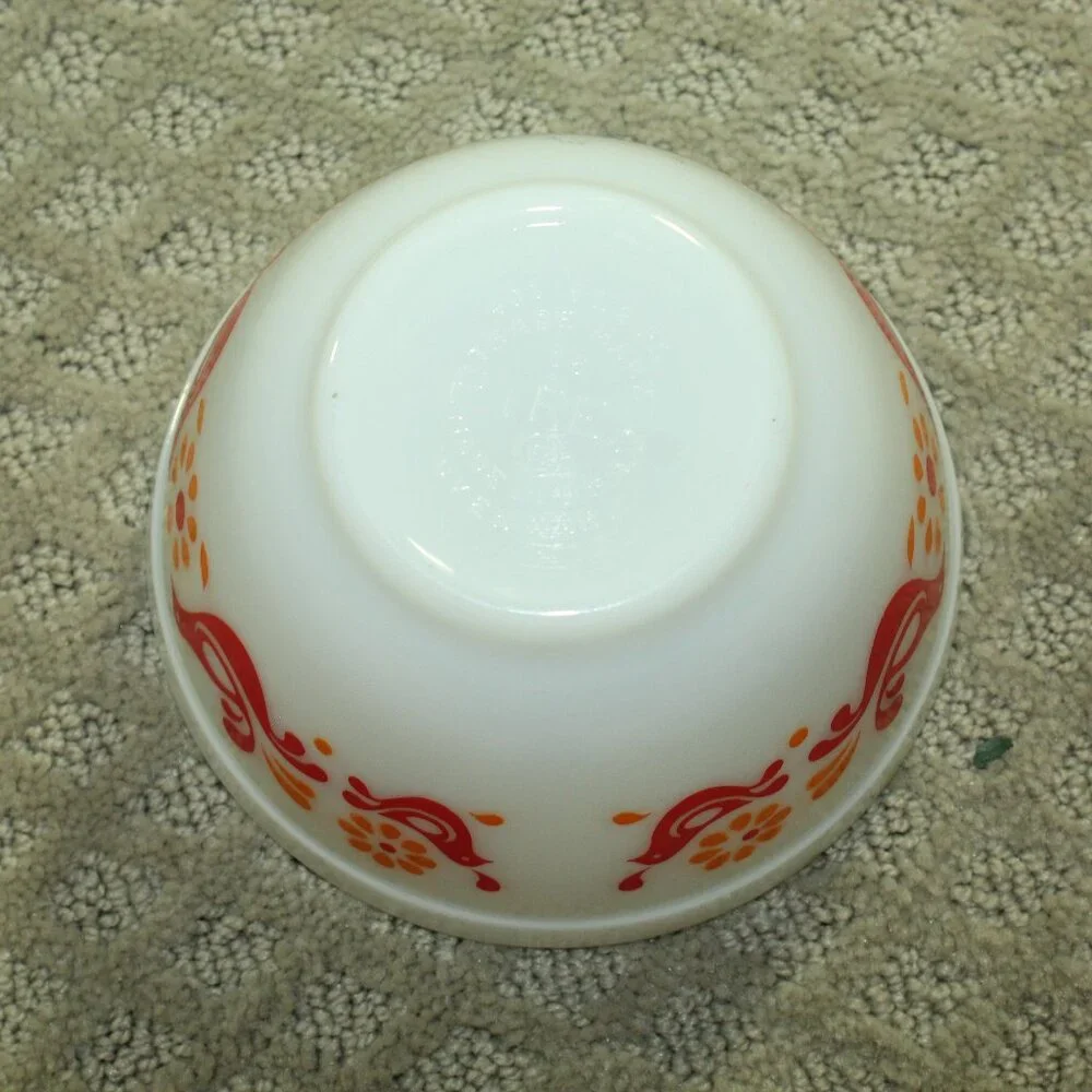 Set of 4 Vintage Pyrex Friendship Nesting Mixing Bowls 401 / 402 / 403 /404